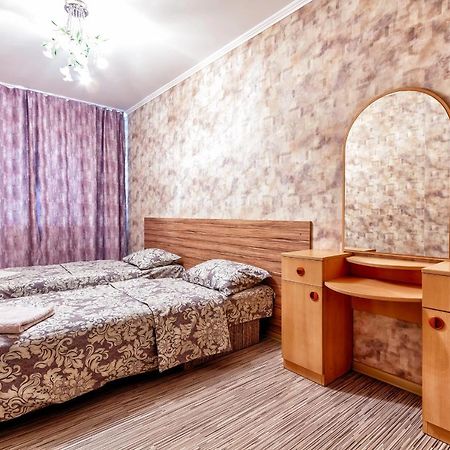411 Lighthouse Apartments Arbat - Traveler'S Choice Алма Ата Екстериор снимка